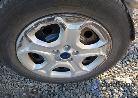 2019 Ford Escape S из США, поврежденный, VIN 1FMCU0F75KUA74477